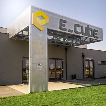 E_CUBE VERANSTALTUNGSHAUS Eisenstadt